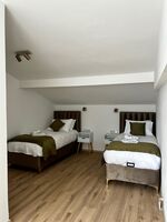 Apartmenthaus in Essen mit 3 Ebenen & privatem Garten Bild 11 Apartmenthaus in Essen mit 3 Ebenen & privatem Garten Bild 11