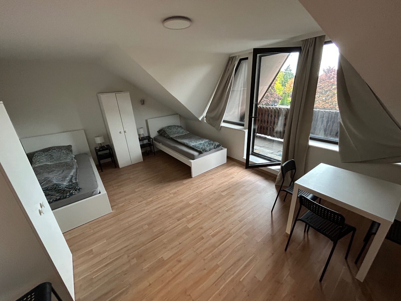 Bild 4 Bild 4