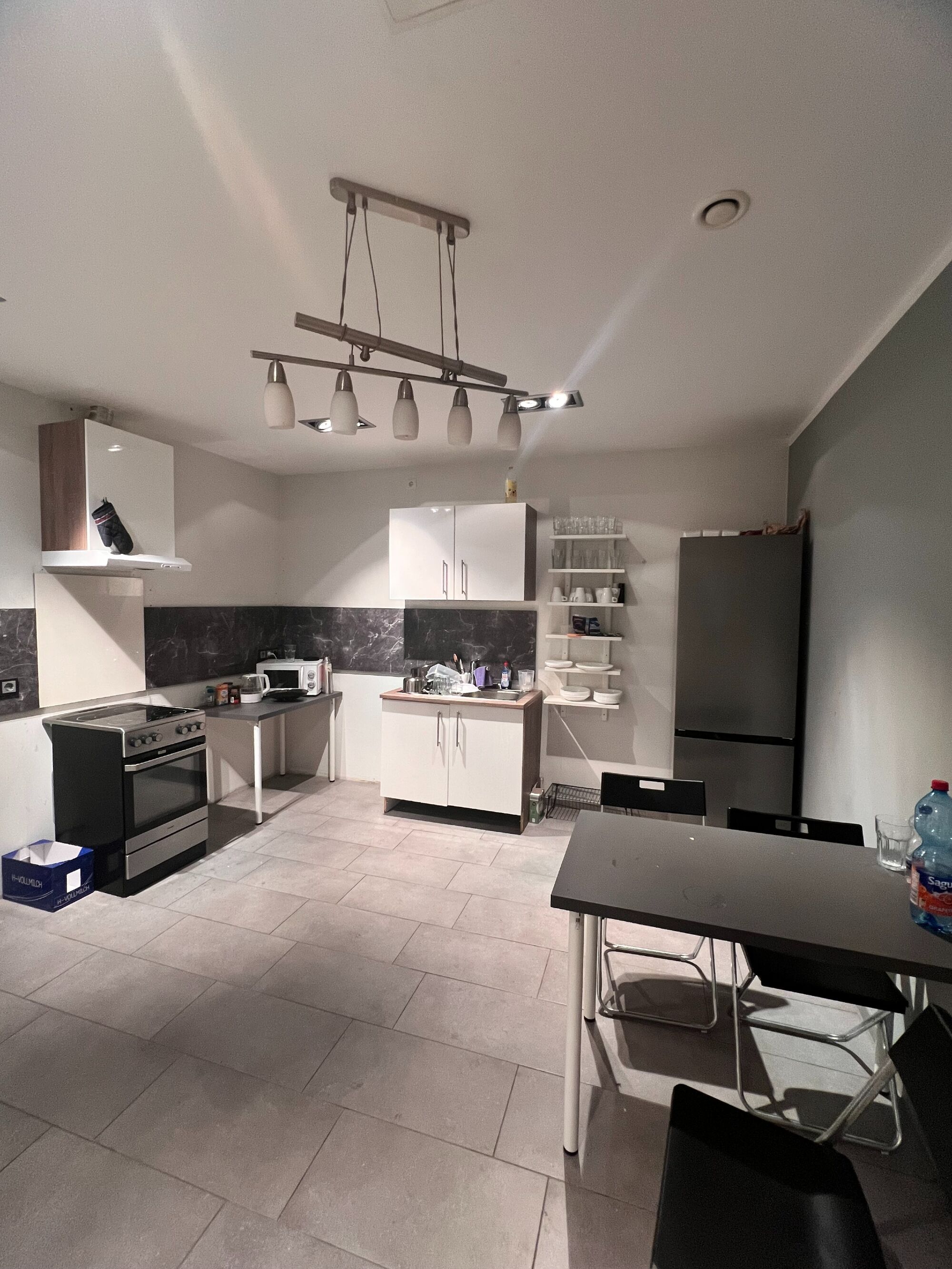 Beispiel der Küche, einer der Wohnungen Beispiel der Küche, einer der Wohnungen