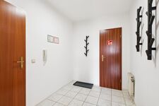 Wohnung nahe an der Autobahn mit Balkon Foto 5 Wohnung nahe an der Autobahn mit Balkon Foto 5