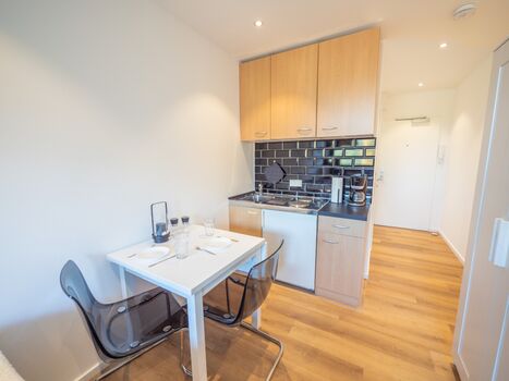 Ferienwohnung in Malente für 1 Person mit - Balkon & Parkplatz Bild 3 Ferienwohnung in Malente für 1 Person mit - Balkon & Parkplatz Bild 3