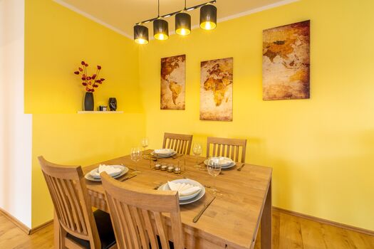 Grosse komfortable Wohnung für max. 6 Personen Bild 3 Grosse komfortable Wohnung für max. 6 Personen Bild 3