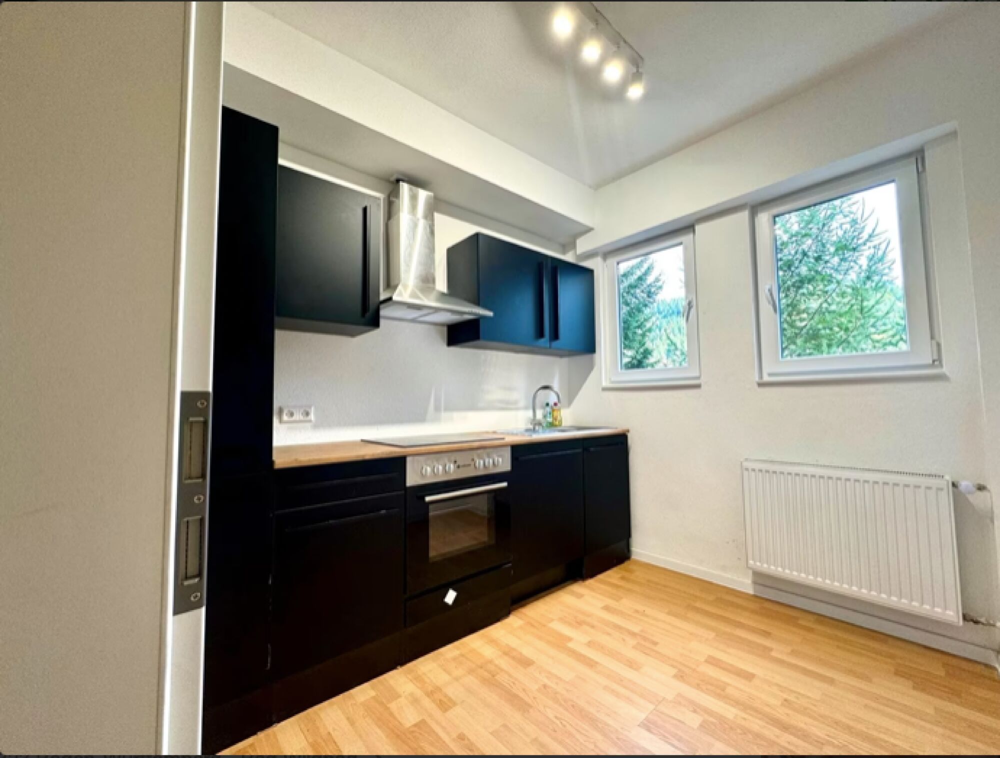 Komplett ausgestattete Küche Komplett ausgestattete Küche