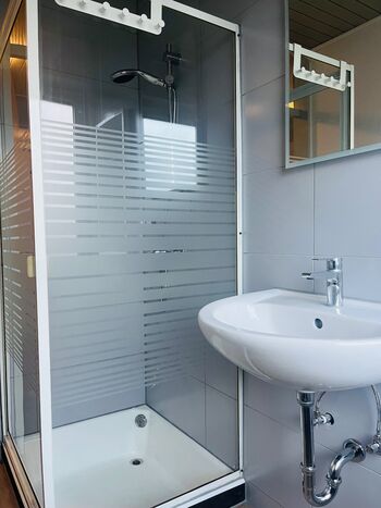 Gästezimmer - Allersberg am Rothsee in Mittelfranken Bild 3 Gästezimmer - Allersberg am Rothsee in Mittelfranken Bild 3