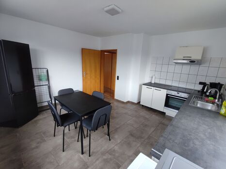 Große Wohnung, 3 Doppelzimmer Max. 7 Pers. Top Anbindung Bild 5 Große Wohnung, 3 Doppelzimmer Max. 7 Pers. Top Anbindung Bild 5