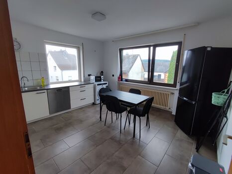 Große Wohnung, 3 Doppelzimmer Max. 7 Pers. Top Anbindung Bild 4 Große Wohnung, 3 Doppelzimmer Max. 7 Pers. Top Anbindung Bild 4