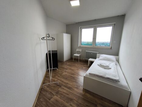 Hochheim Monter Apartments: Perfekt für Teams von 2-10 Pers. Bild 3 Hochheim Monter Apartments: Perfekt für Teams von 2-10 Pers. Bild 3