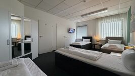 J&R Gästezimmer Kassel bis zu 18 Personen Bild 2 J&R Gästezimmer Kassel bis zu 18 Personen Bild 2