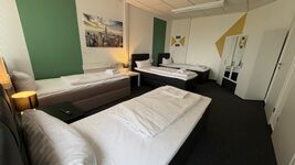 J&R Gästezimmer Kassel bis zu 18 Personen Bild 1 J&R Gästezimmer Kassel bis zu 18 Personen Bild 1