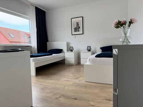 Doppelzimmer mit Bad/WC und Balkon Doppelzimmer mit Bad/WC und Balkon