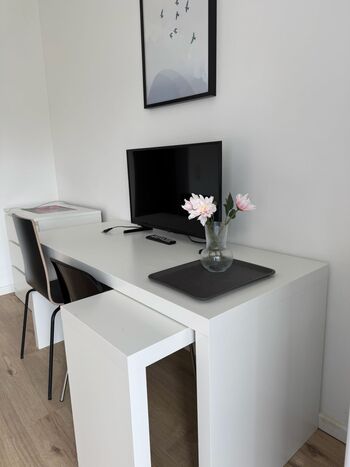 Doppelzimmer mit Bad/WC und Balkon Doppelzimmer mit Bad/WC und Balkon