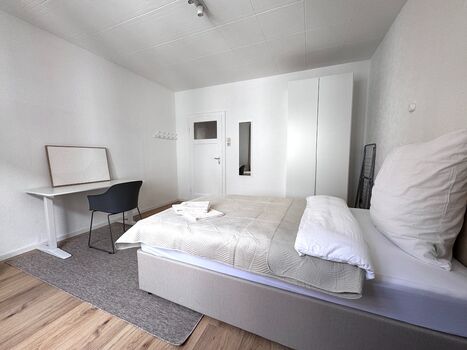 2 Wohnungen mit Einzelzimmern und 120cm Hotelbetten Bild 1 2 Wohnungen mit Einzelzimmern und 120cm Hotelbetten Bild 1