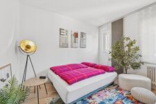 BAT Home Solutions | Saarburg | 3 Unterkünfte | 12 PAX Bild 3 BAT Home Solutions | Saarburg | 3 Unterkünfte | 12 PAX Bild 3