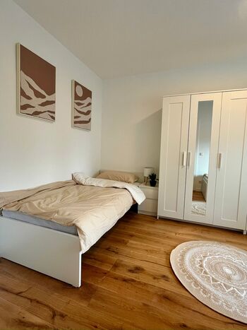 Vollmöblierte Wohnung Düsseldorf Lorettoviertel 4 Personen Bild 3 Vollmöblierte Wohnung Düsseldorf Lorettoviertel 4 Personen Bild 3