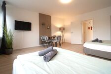 Doppelzimmer + Essbereich Doppelzimmer + Essbereich