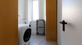 3 Zimmer, bis 8 Personen Apartment in zentrale Lage Neustadt Bild 8 3 Zimmer, bis 8 Personen Apartment in zentrale Lage Neustadt Bild 8