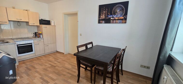 Kurzzeitmiete in Rostock Zentrum | Möblierte Wohnung | 3 Pers Bild 1 Kurzzeitmiete in Rostock Zentrum | Möblierte Wohnung | 3 Pers Bild 1