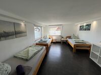 EG 3 Mehrbettzimmer EG 3 Mehrbettzimmer