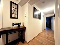 Haus mit großem Garten und Grill in Heidenheim Bild 1