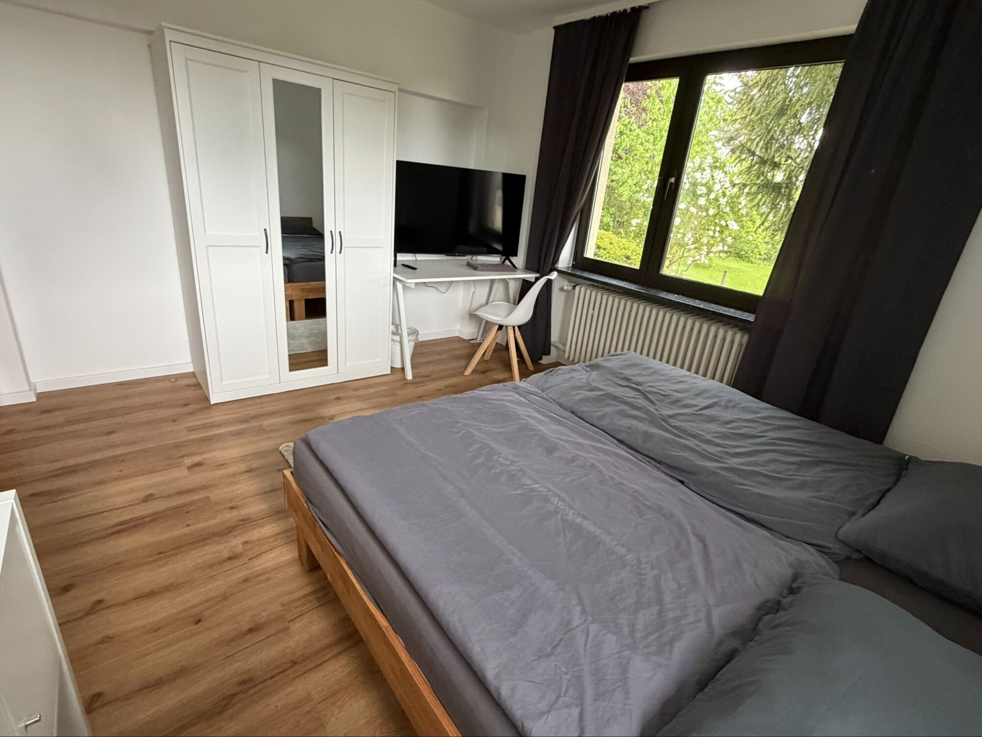 Doppelzimmer Doppelbett