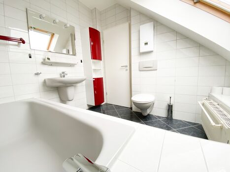 Badezimmer 2