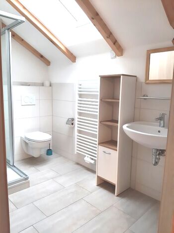 FeWo Dusche und WC