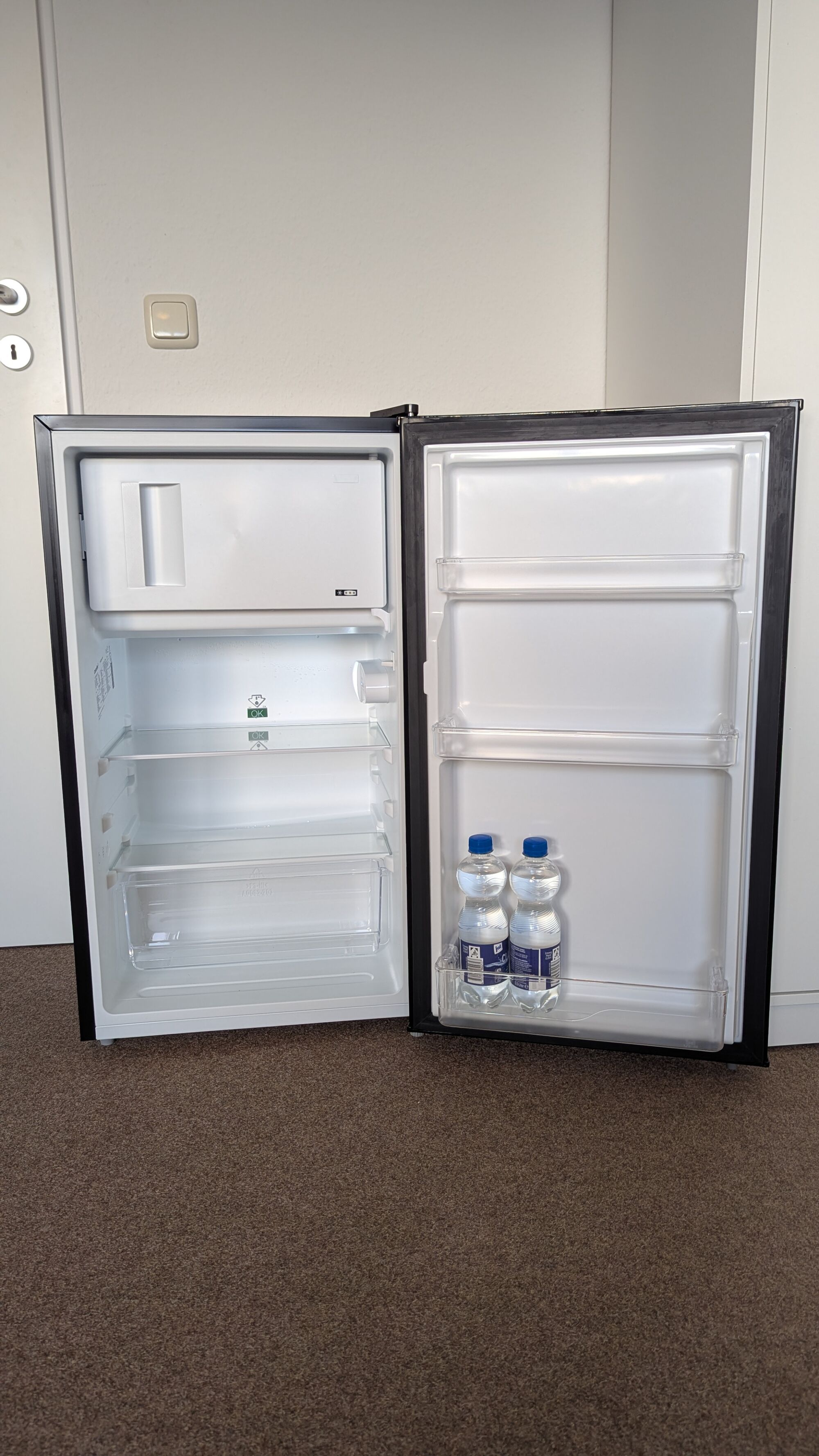 Jedes Schlafzimmer mit Kühlschrank