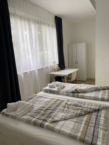 Zimmervermietung Goldstar Foto 2