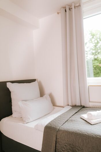 RG Living Self Check-In 24-7 Rooms Bad Salzuflen Near Messe Bild 5
