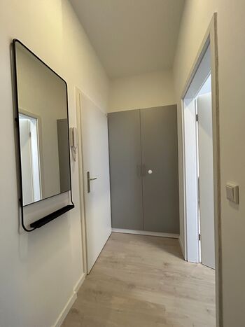 Stilvoll-Zentral-Bahnhof-Altstadt-Mediapaket-W6 Bild 2