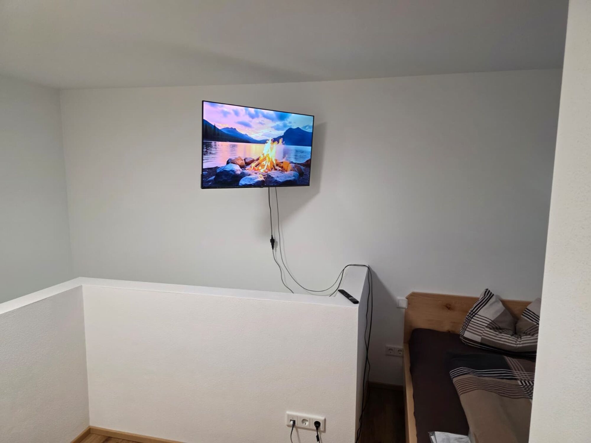 TV