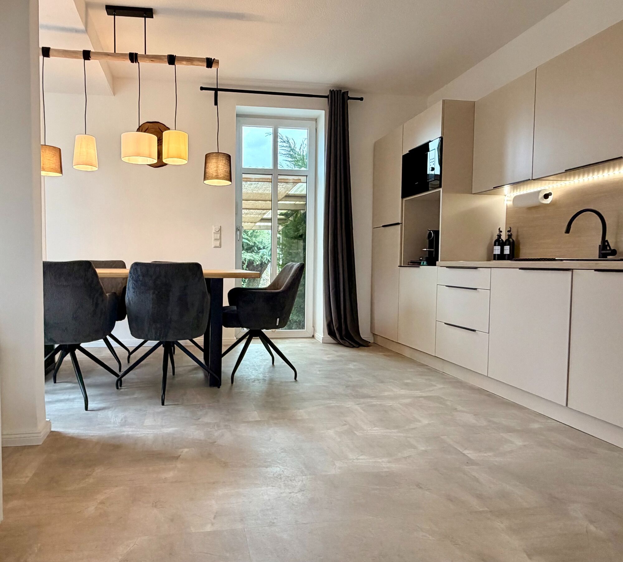 EG Küche/ Essbereich