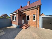 Top modernes neuwertiges Stadthaus mit Garten+Grill+Garage Bild 13