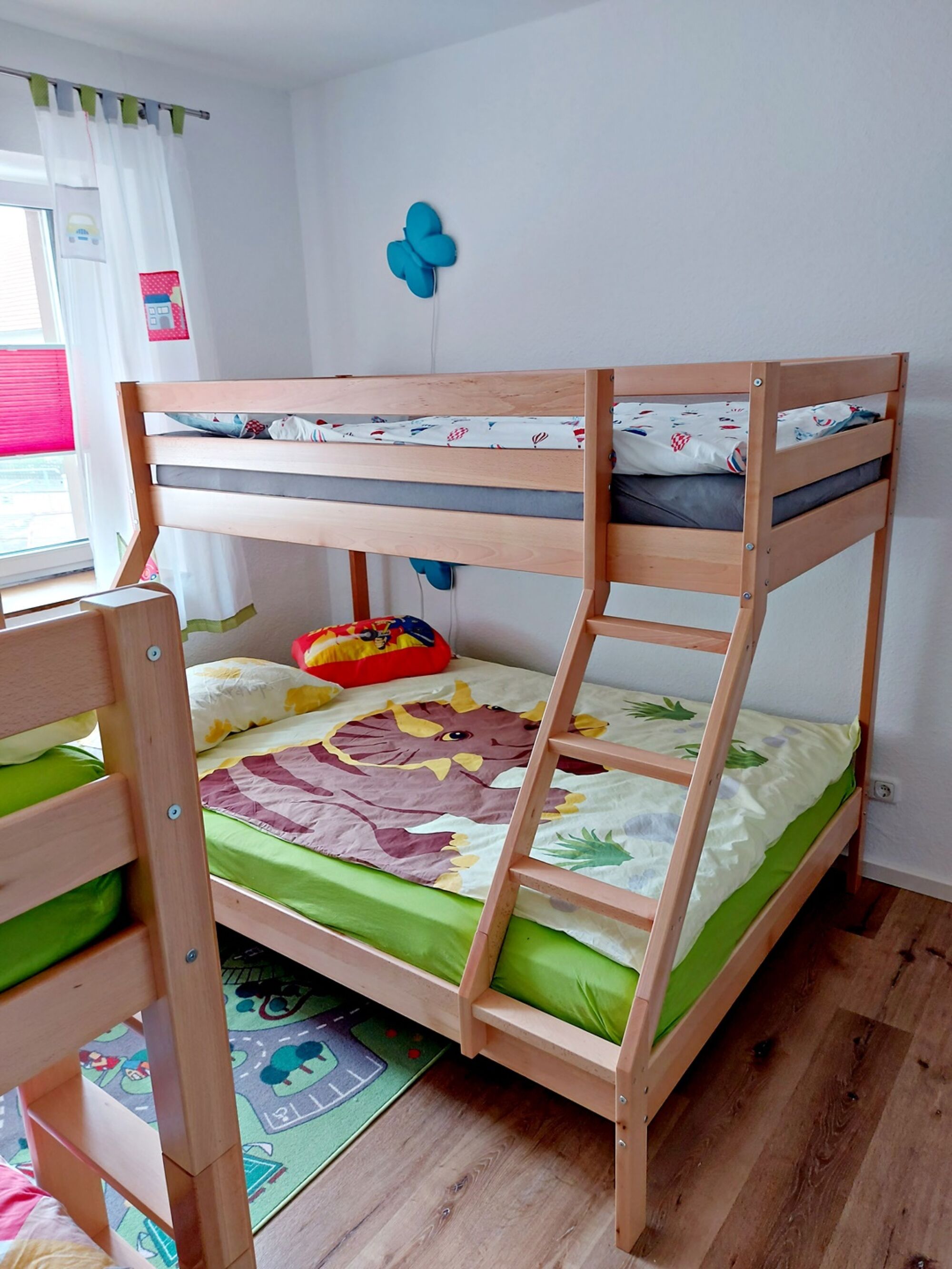großes Bett 