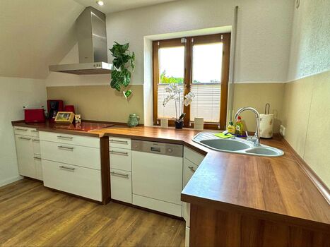 Küche, Herd, Spülmaschine