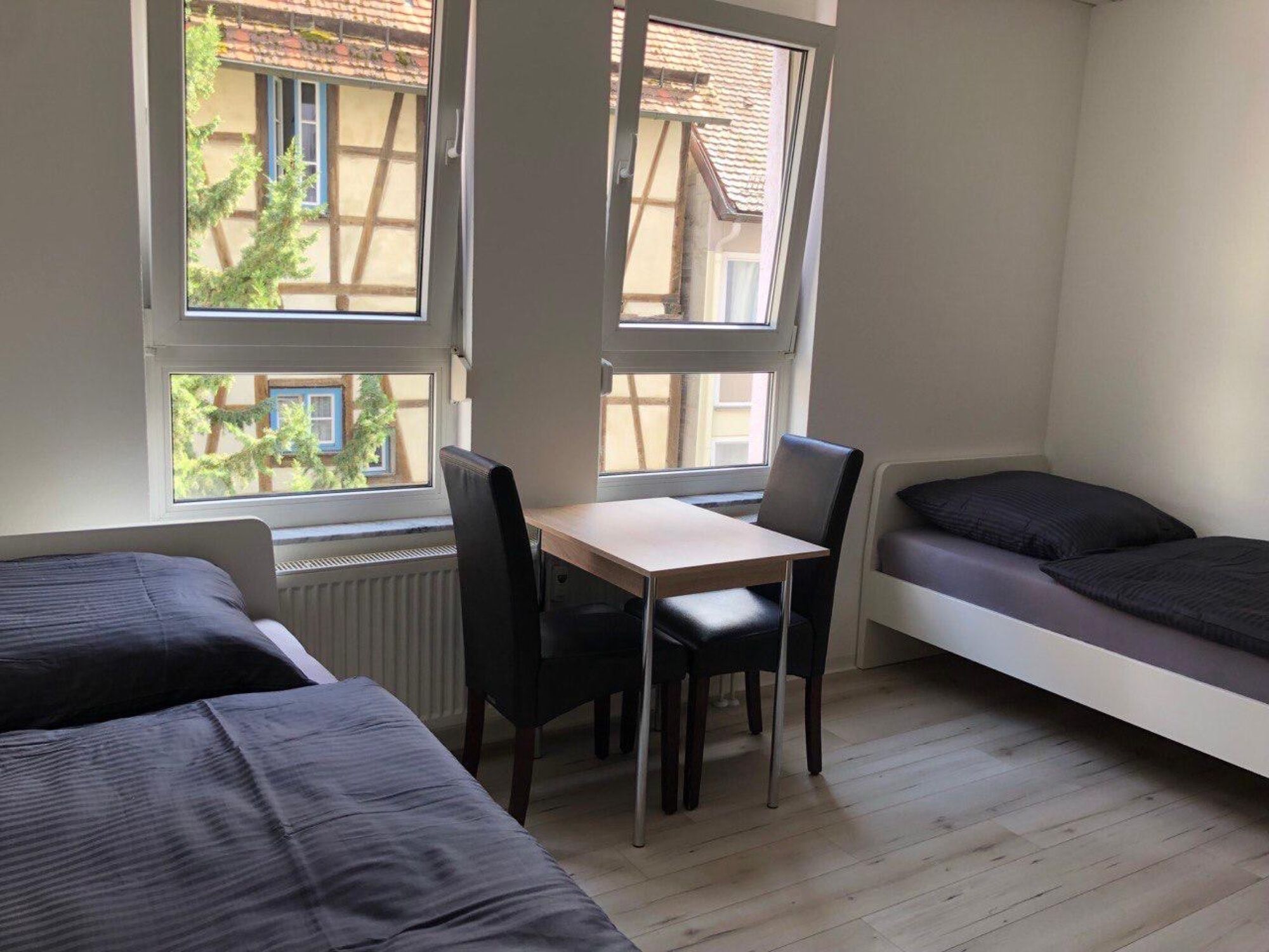 Helle, gemütliche Zimmer mit 100% Verdunkelung