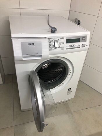 Waschmaschine und Trockner 