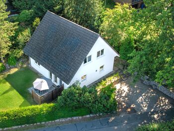 Luftaufnahme vom Haus