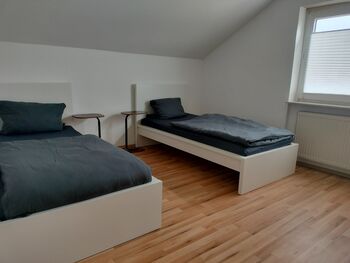 S-3 Mietangebote.Info - 3 Zi. EBK, GS, WM, WiFi, Stellpatz Bild 1