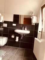 NEU! ab 9,99Eur pro Person/Nacht | inkl. PARKEN & BETTWÄSCHE | ☎ Bild 7