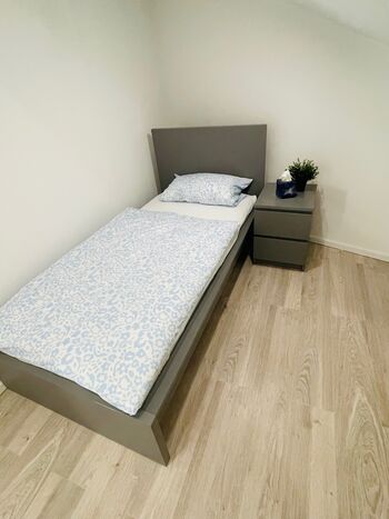 Einzelzimmer mit Bad in Hambrücken Bild 3