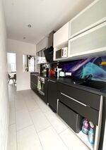 Moderne Wohnung im Zentrum Bild 17
