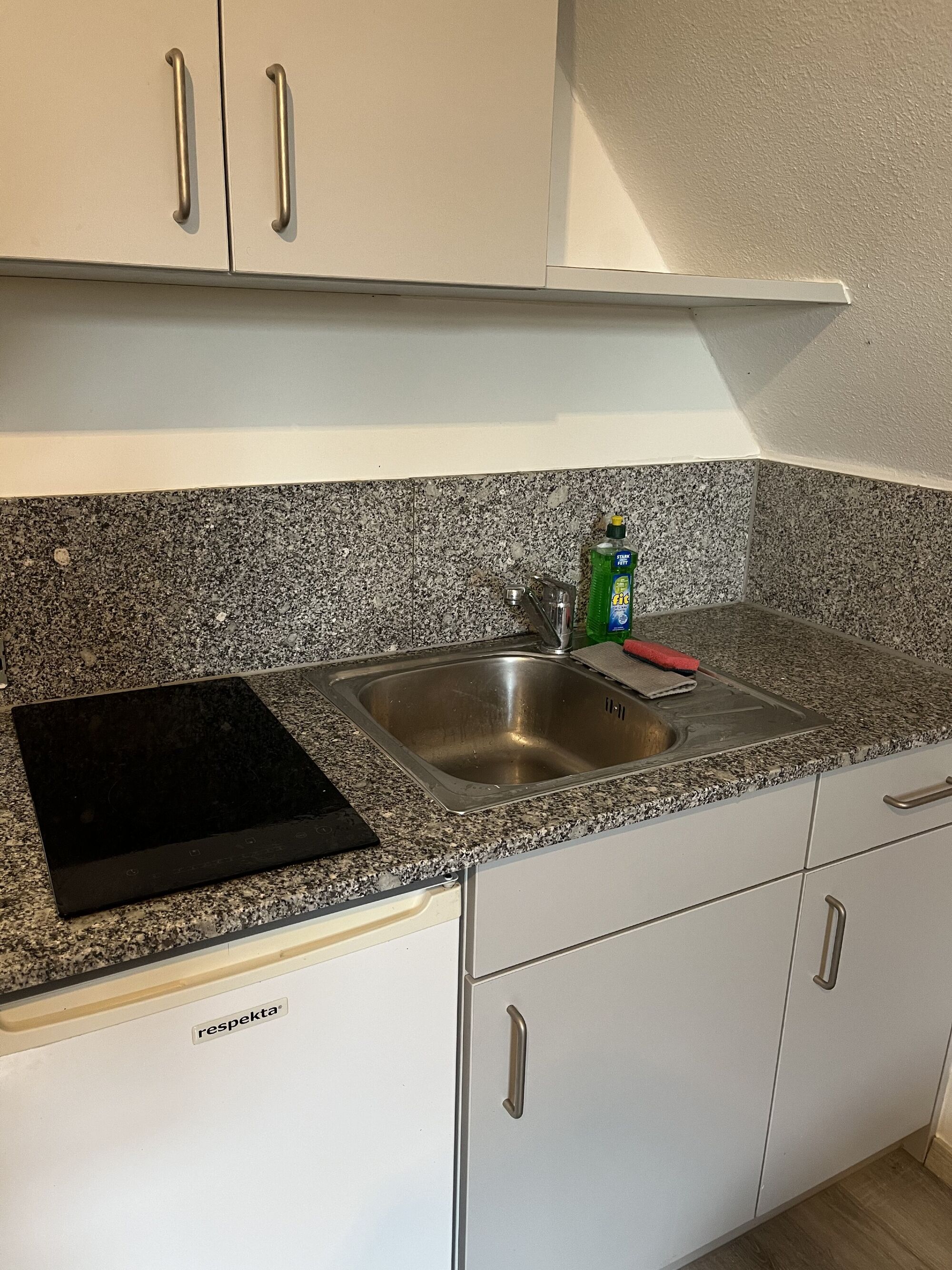 6: großes Studio Apartment: Küche