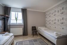 Stylische große 5-Zimmerwohnung WLAN*Free Parking* Foto 9