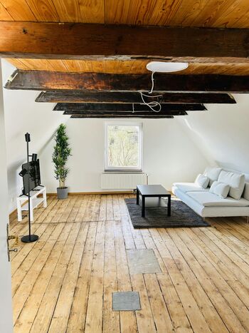 Geräumige 2-Zimmer-Wohnung in Bergedorf – Platz für 6 Gäste Bild 2