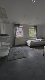 Einfamilienhaus mit vielen Zimmern Bild 1
