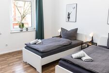 CosyHomes24 (GE09c) • Highspeed Wifi • Balkon• Stellplatz Bild 2