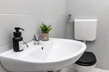 CosyHomes24 (GE09c) • Highspeed Wifi • Balkon• Stellplatz Bild 10