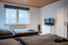 Happy Suites - moderne Wohnung, Einzelbetten, WiFi, Parken Foto 3