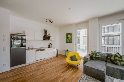 Design 3 Zimmer-Apartment I Stadtmitte I WLAN I Balkon Bild 3